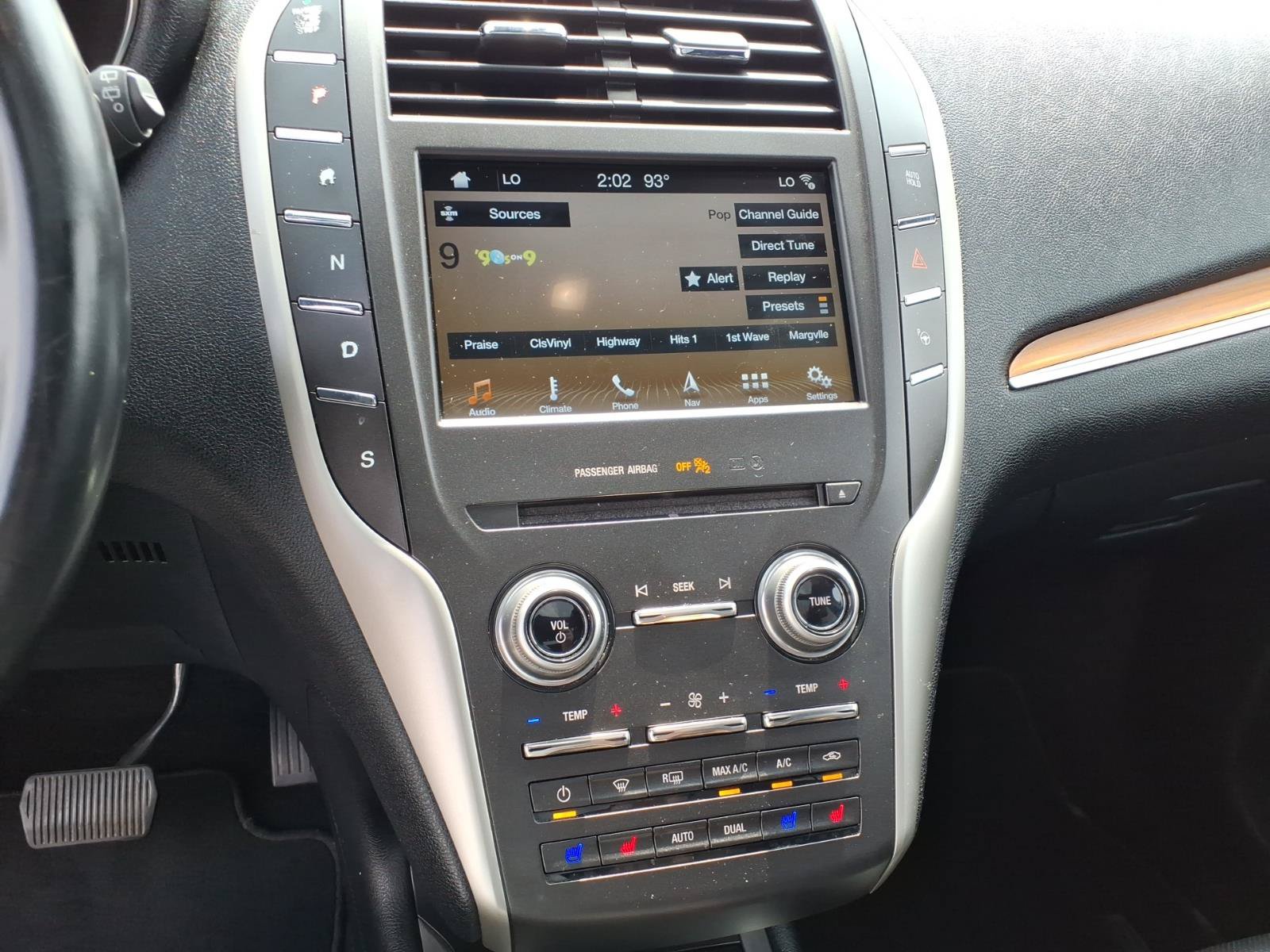 Used 2017 Lincoln MKC Reserve AWD/4WD image 16