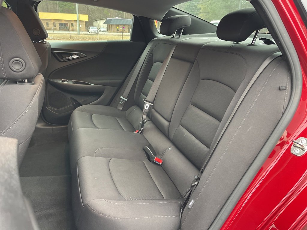 Used 2024 Chevrolet Malibu LT image 20