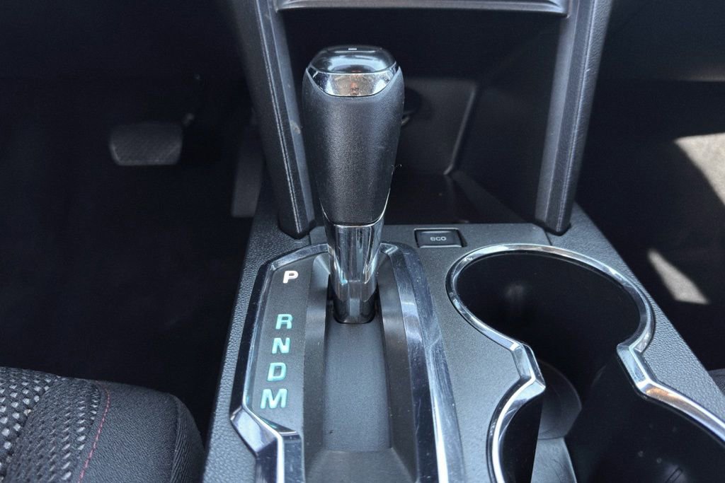 Used 2017 Chevrolet Equinox LS image 2