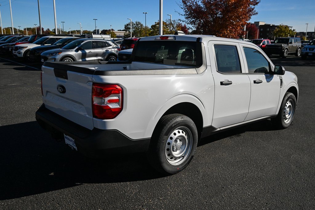 New 2025 Ford Maverick XL w/ Equipment Group 101A image 4
