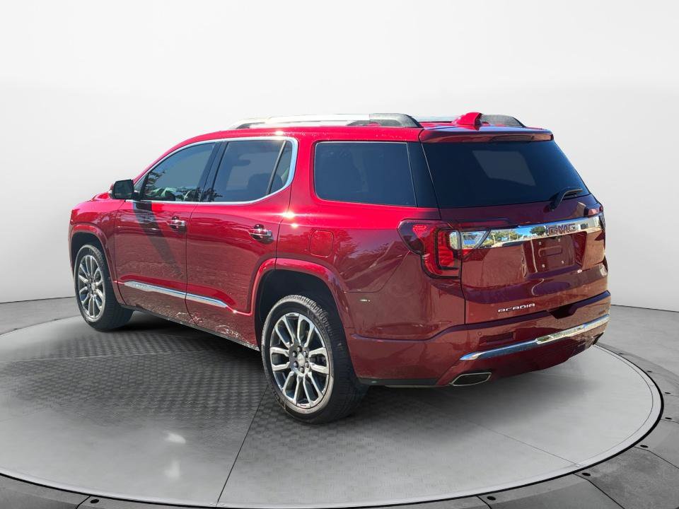 Used 2023 GMC Acadia Denali w/ Denali Ultimate Package FWD image 5