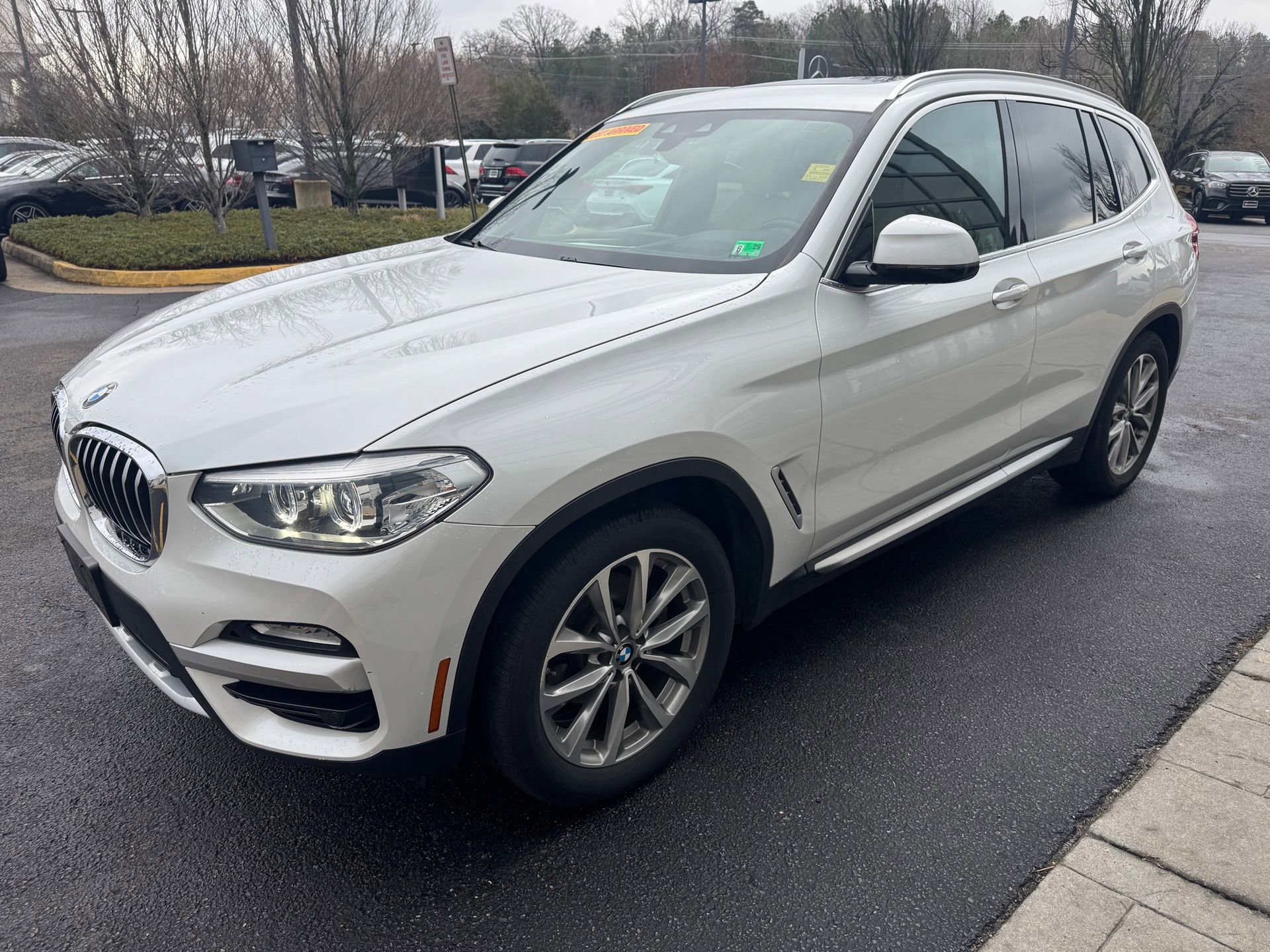 Used 2018 BMW X3 xDrive30i w/ Premium Package image 3