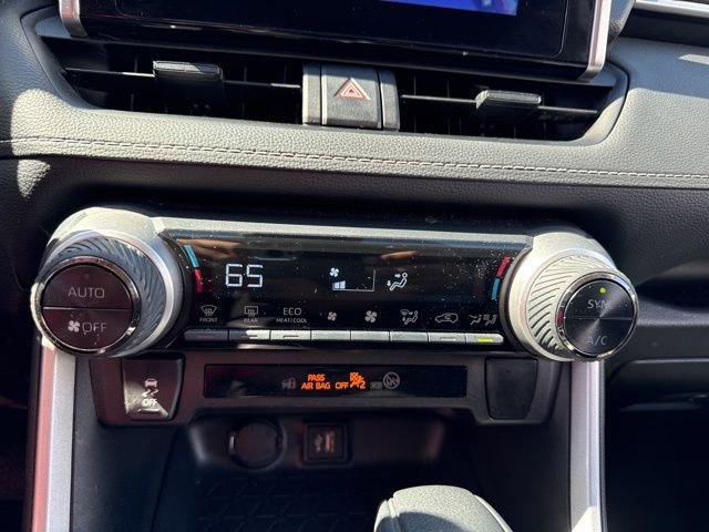 Used 2025 Toyota RAV4 LE image 16