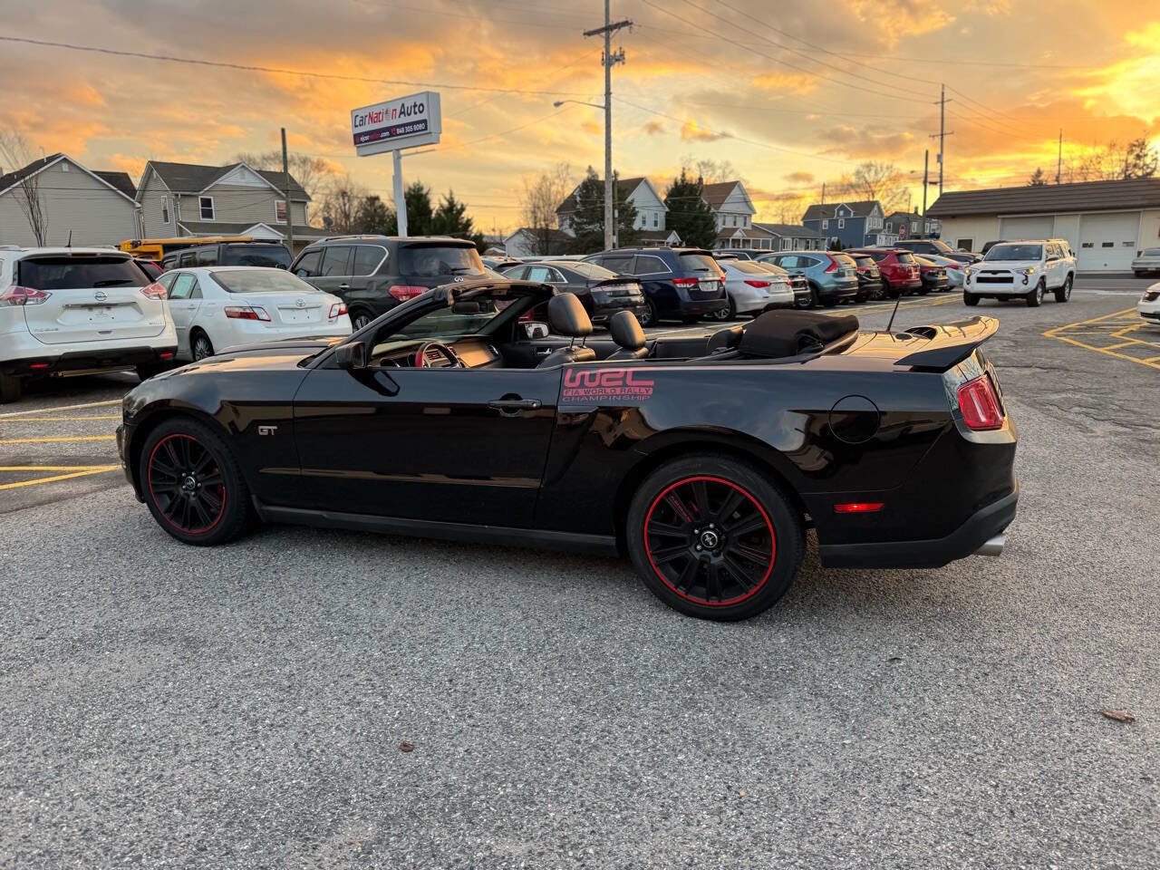 Used 2010 Ford Mustang GT Premium image 19