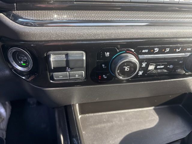 Used 2023 Chevrolet Silverado 1500 ZR2 w/ Technology Package image 41