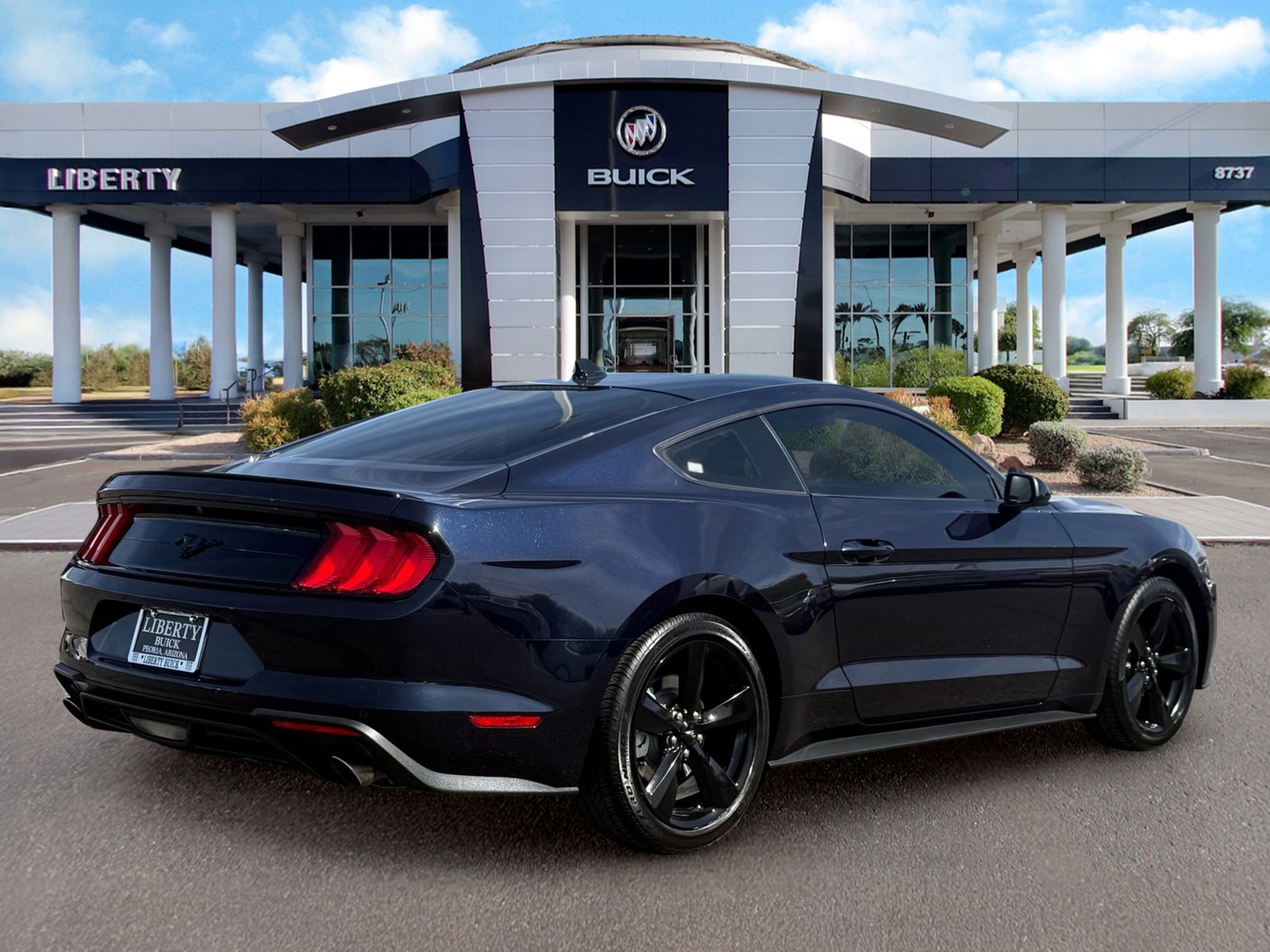Used 2021 Ford Mustang Coupe w/ Equipment Group 101A RWD image 3