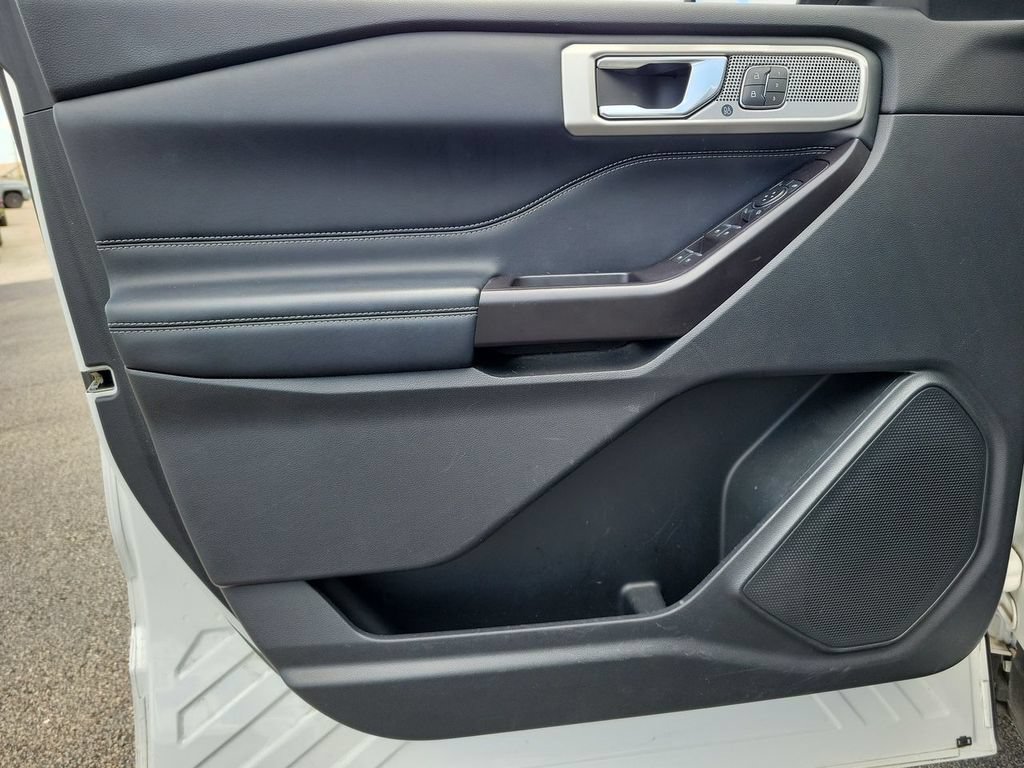 Used 2020 Ford Explorer Limited AWD/4WD image 23