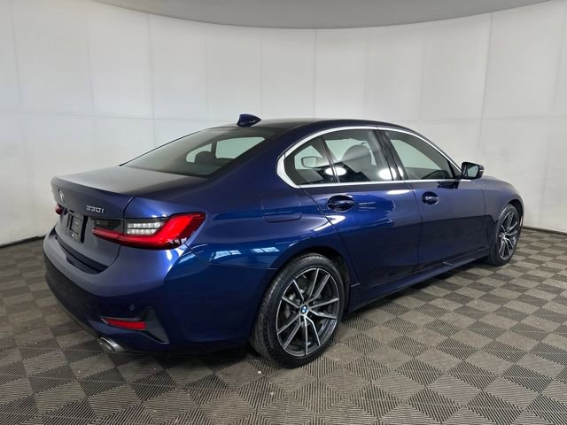 Used 2019 BMW 330i xDrive Sedan w/ Premium Package image 3