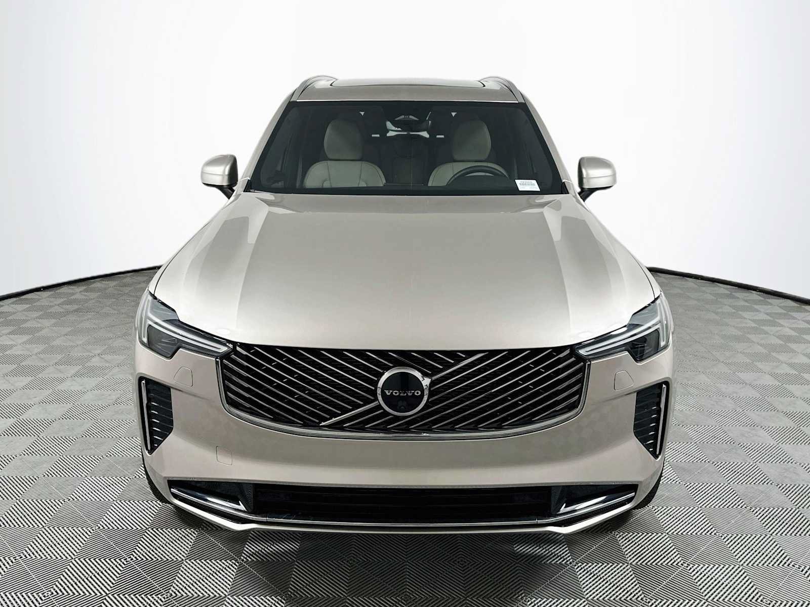 New 2027 Volvo XC90 B6 Plus AWD/4WD image 2
