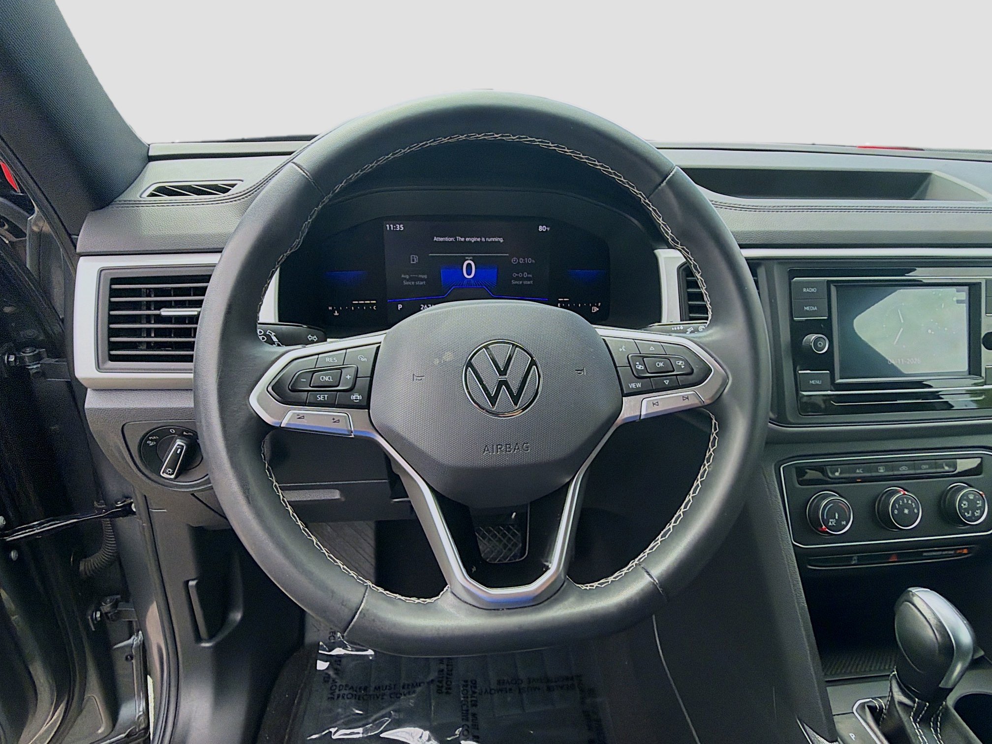 Used 2022 Volkswagen Atlas Cross Sport SE image 10