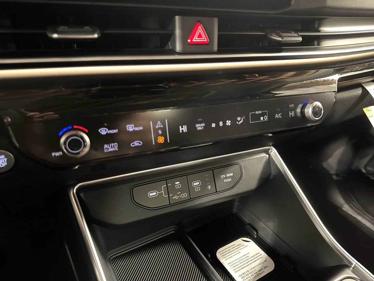 New 2026 Kia Carnival SX Prestige image 24