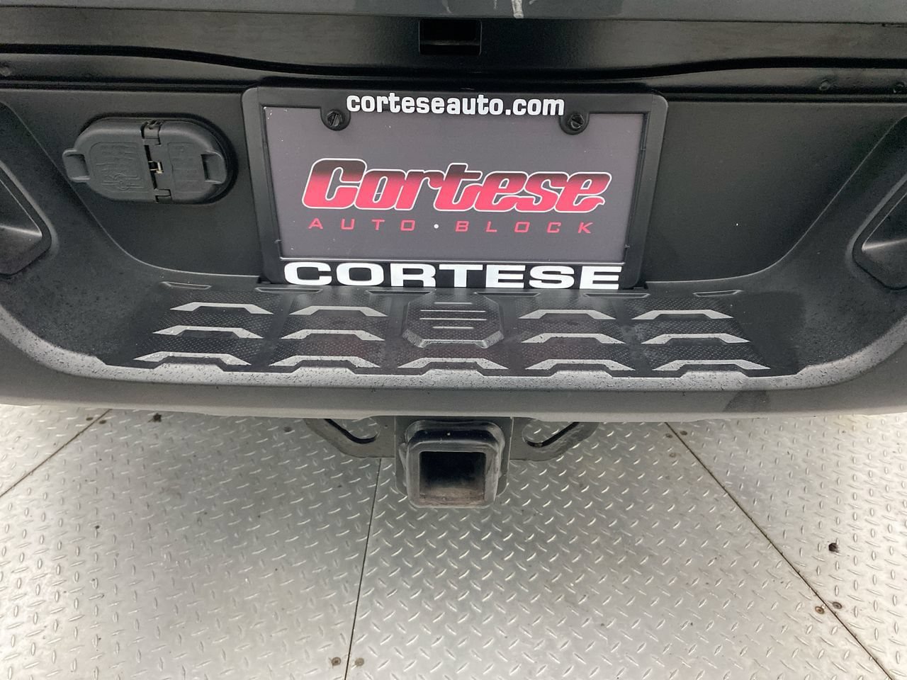 Used 2021 Toyota Tacoma SR5 AWD/4WD image 25