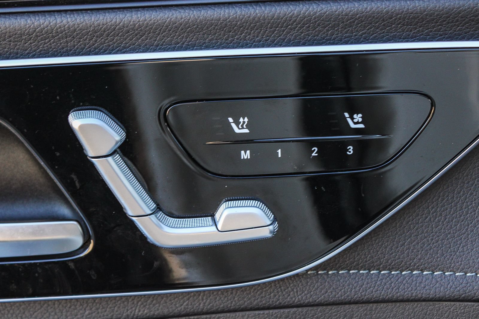 Certified 2023 Mercedes-Benz EQE 500 4MATIC SUV image 21