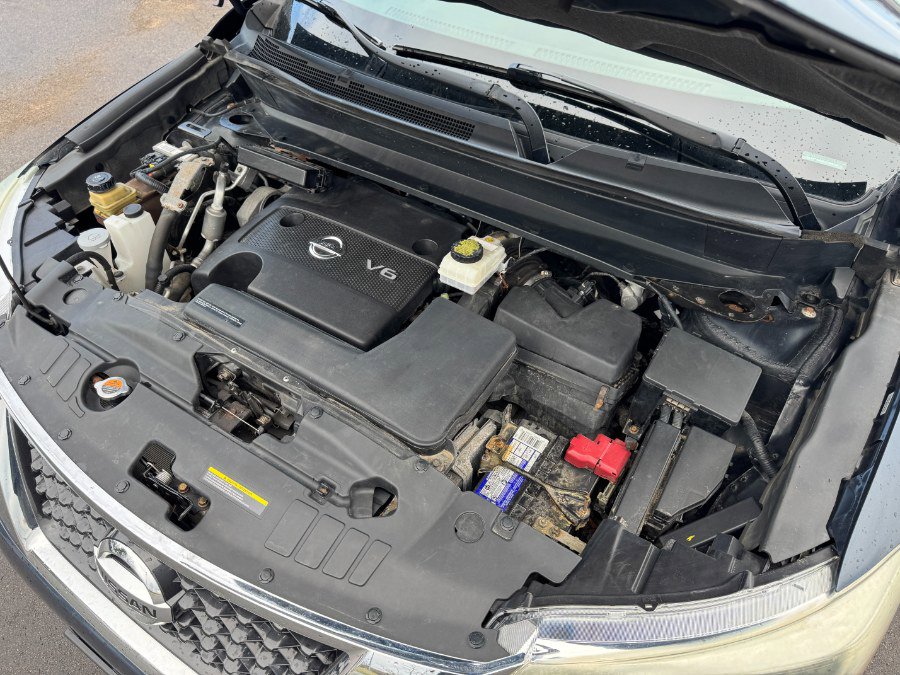 Used 2016 Nissan Pathfinder SV AWD/4WD image 24