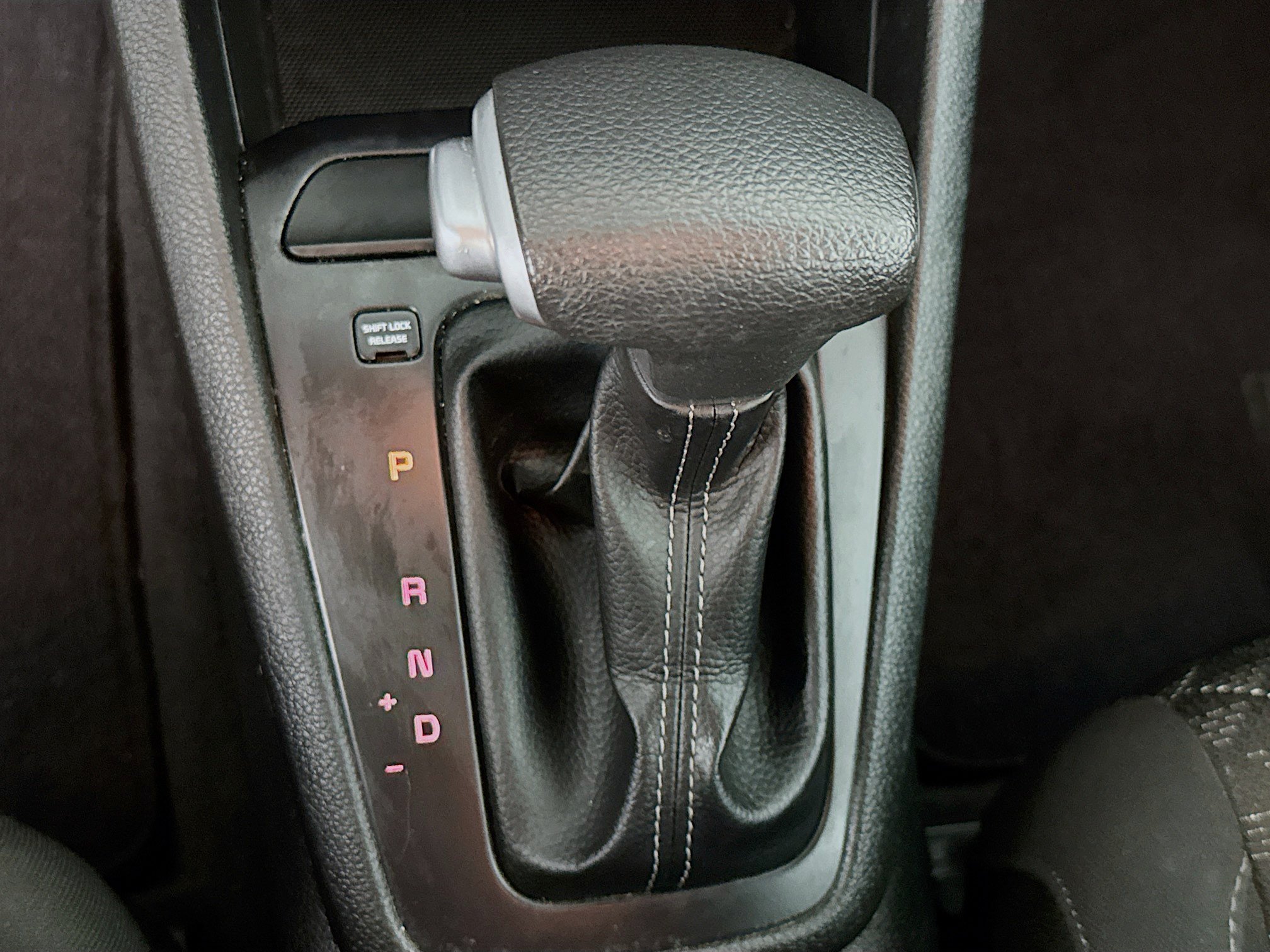 Used 2023 Kia Rio S FWD image 19
