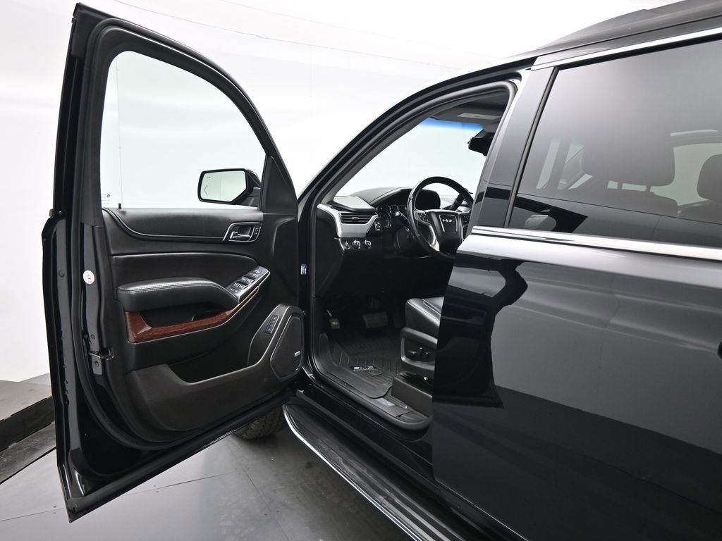 Used 2019 GMC Yukon XL SLT w/ Open Road Package image 9
