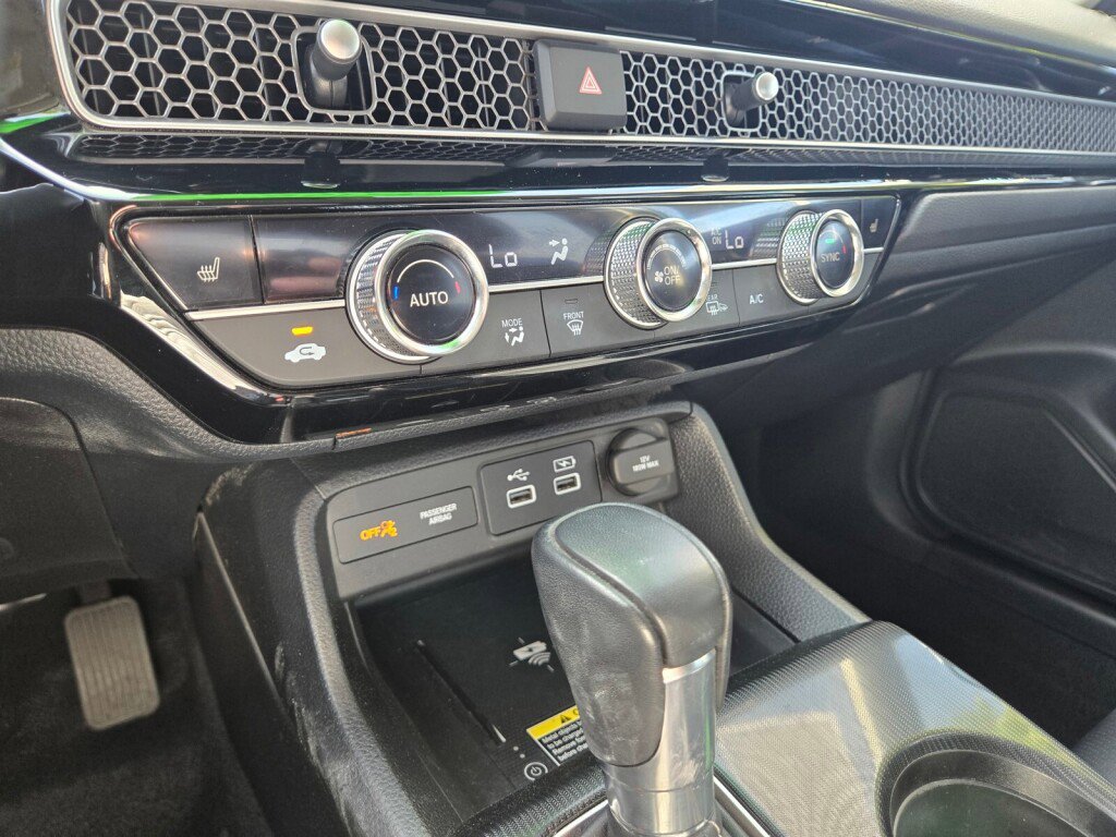 Certified 2023 Honda Civic Touring image 20