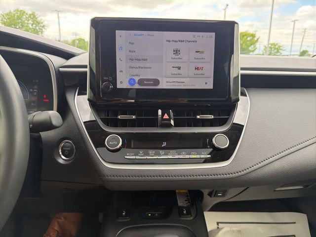 Used 2024 Toyota Corolla XLE FWD image 22