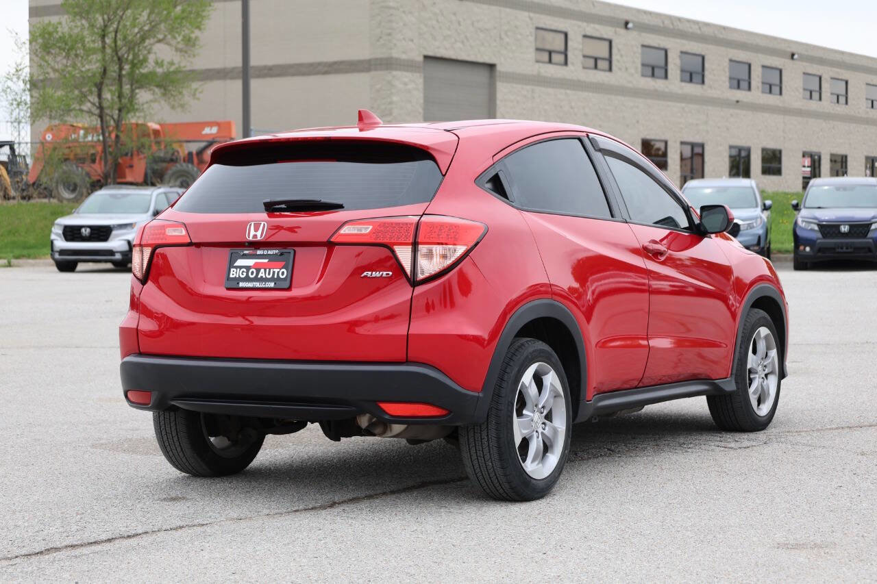 Used 2018 Honda HR-V LX image 9
