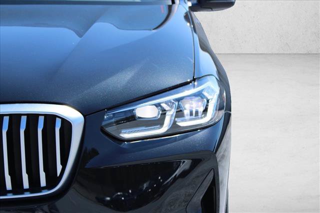Used 2022 BMW X3 xDrive30i w/ Premium Package 2 AWD/4WD image 4