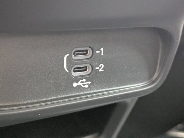 New 2026 Chrysler Voyager LX FWD image 19