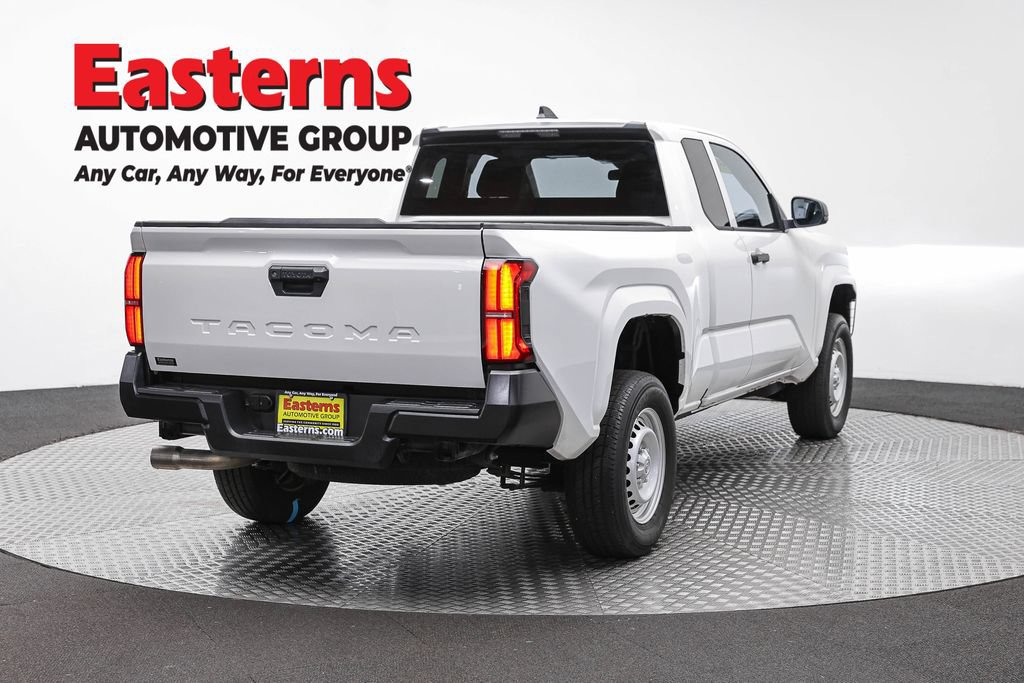 Used 2024 Toyota Tacoma SR RWD image 5