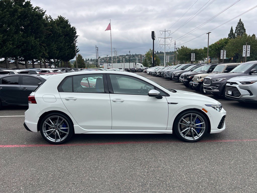 Used 2024 Volkswagen Golf R AWD/4WD image 6