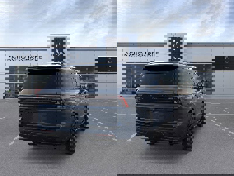 New 2026 Lincoln Navigator L Reserve w/ Jet Appearance Package image 8