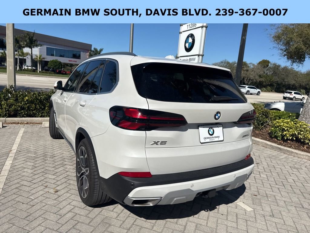 Certified 2024 BMW X5 sDrive40i w/ Premium Package image 8