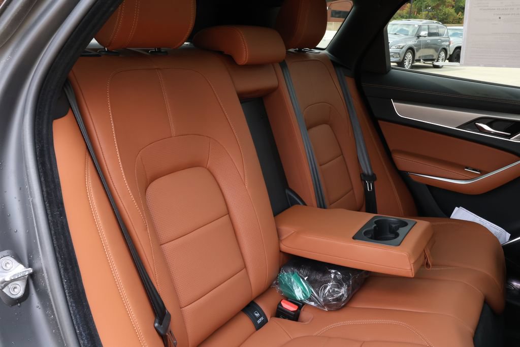 Certified 2026 Jaguar F-PACE R-Dynamic S AWD/4WD image 35