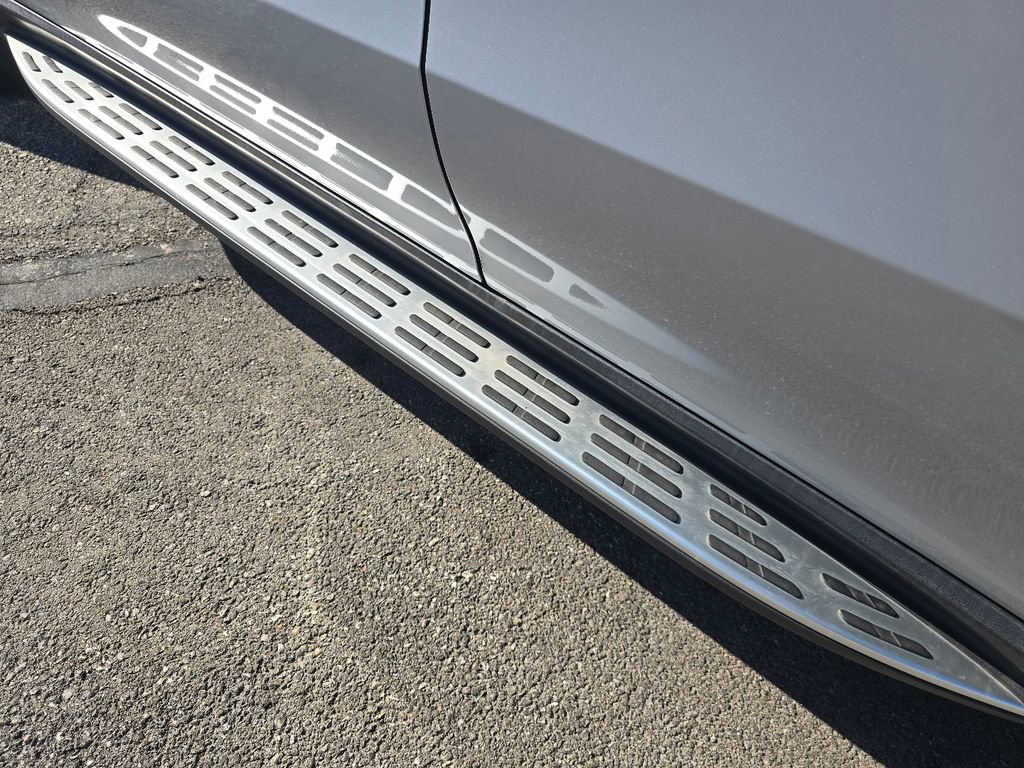 New 2026 Mercedes-Benz GLE 53 AMG 4MATIC Coupe image 24