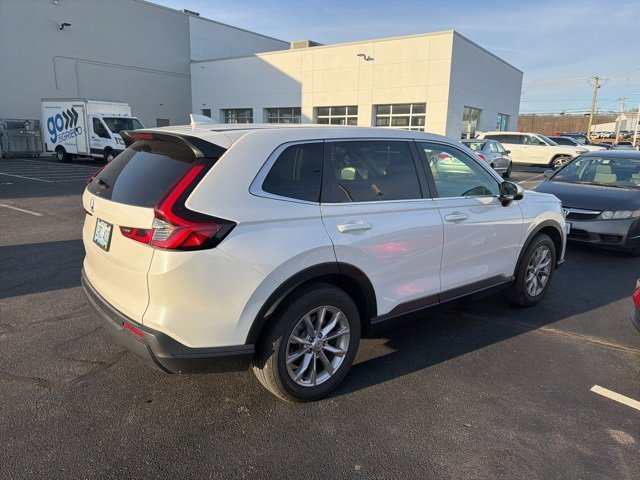 Used 2024 Honda CR-V EX-L image 3