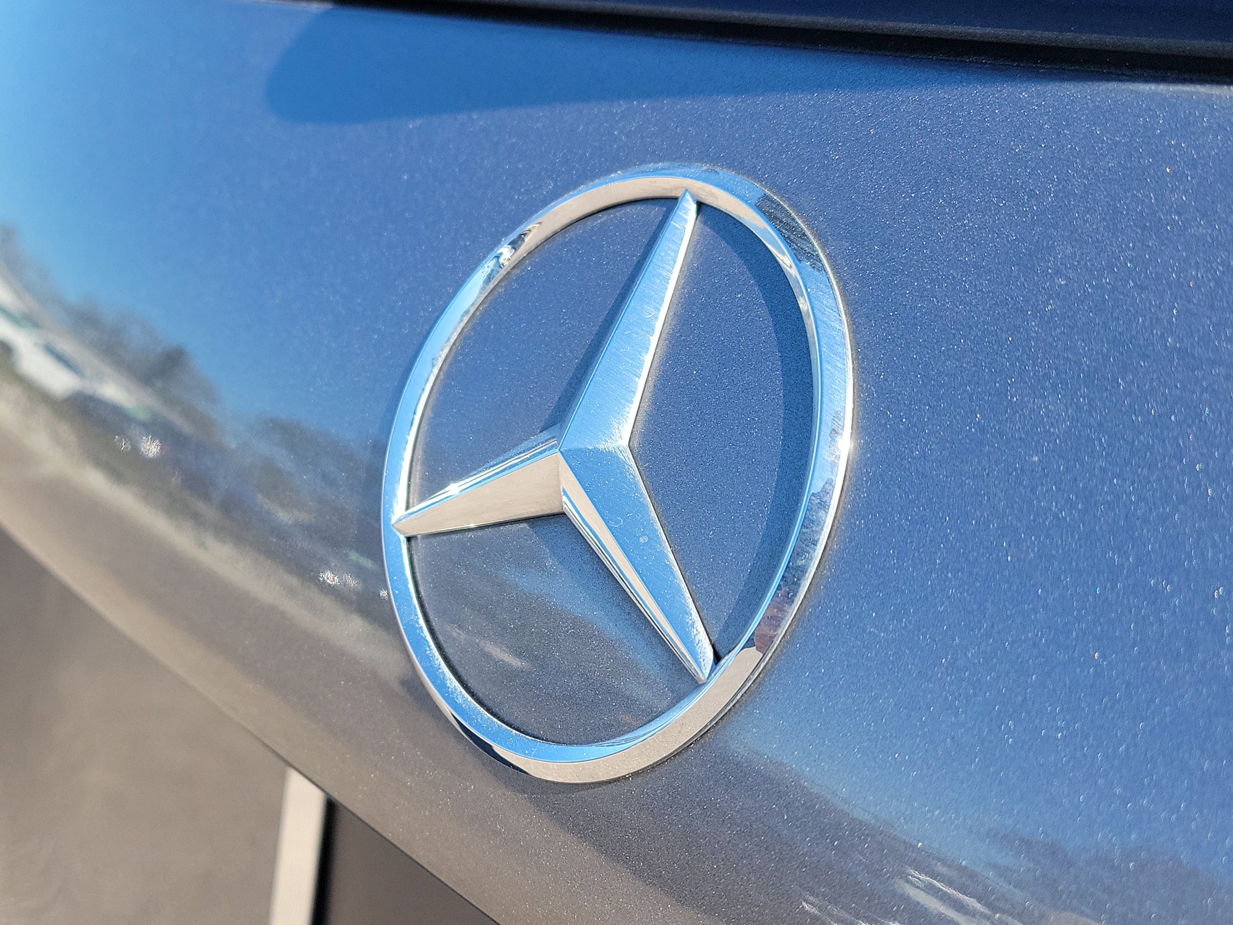 Certified 2021 Mercedes-Benz GLB 250 4MATIC image 30