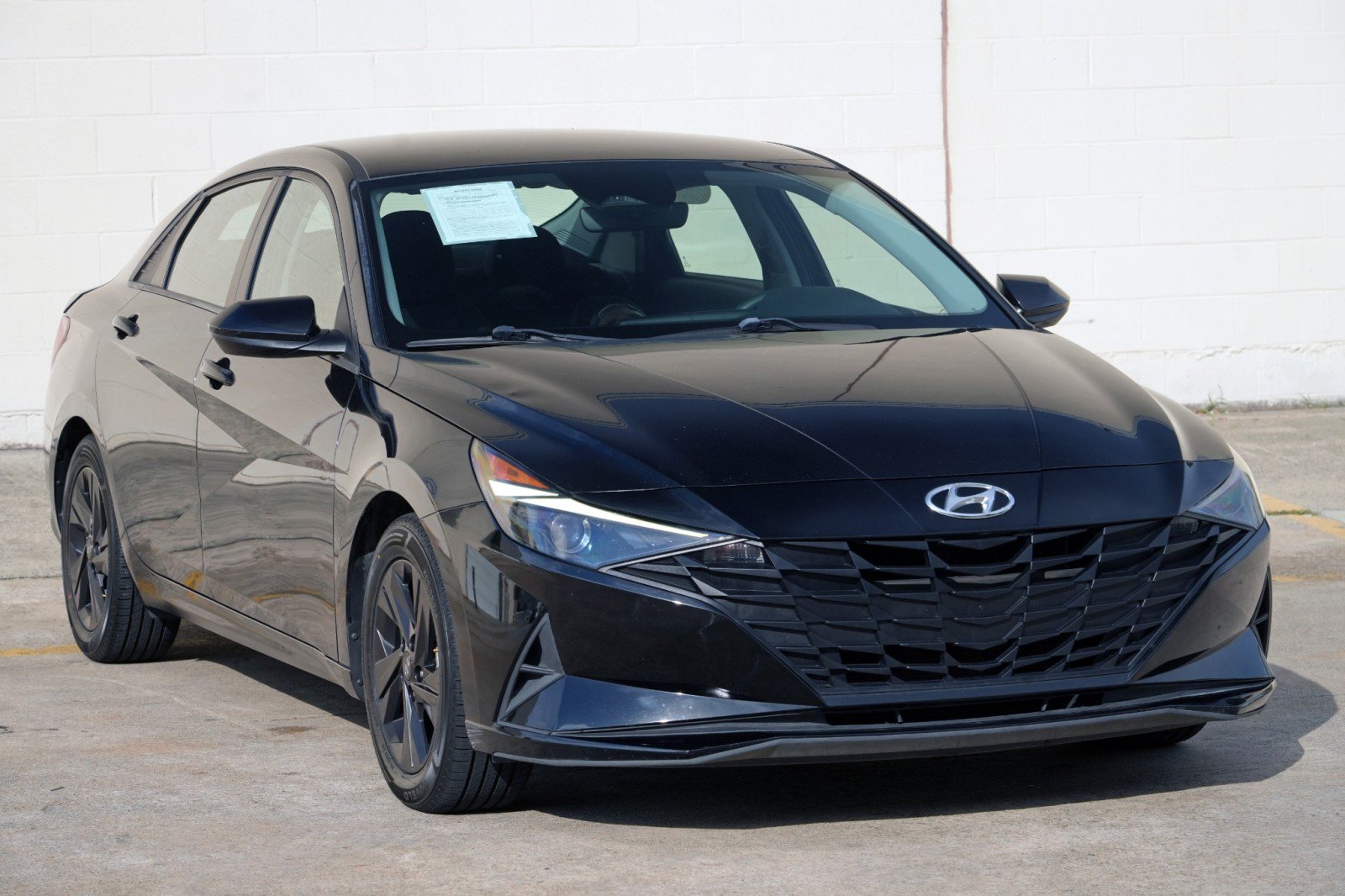 Used 2021 Hyundai Elantra SEL FWD image 47