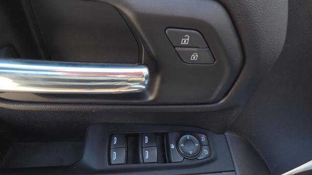 Used 2023 Chevrolet Silverado 1500 Custom w/ LPO, Dark Essentials Package image 29