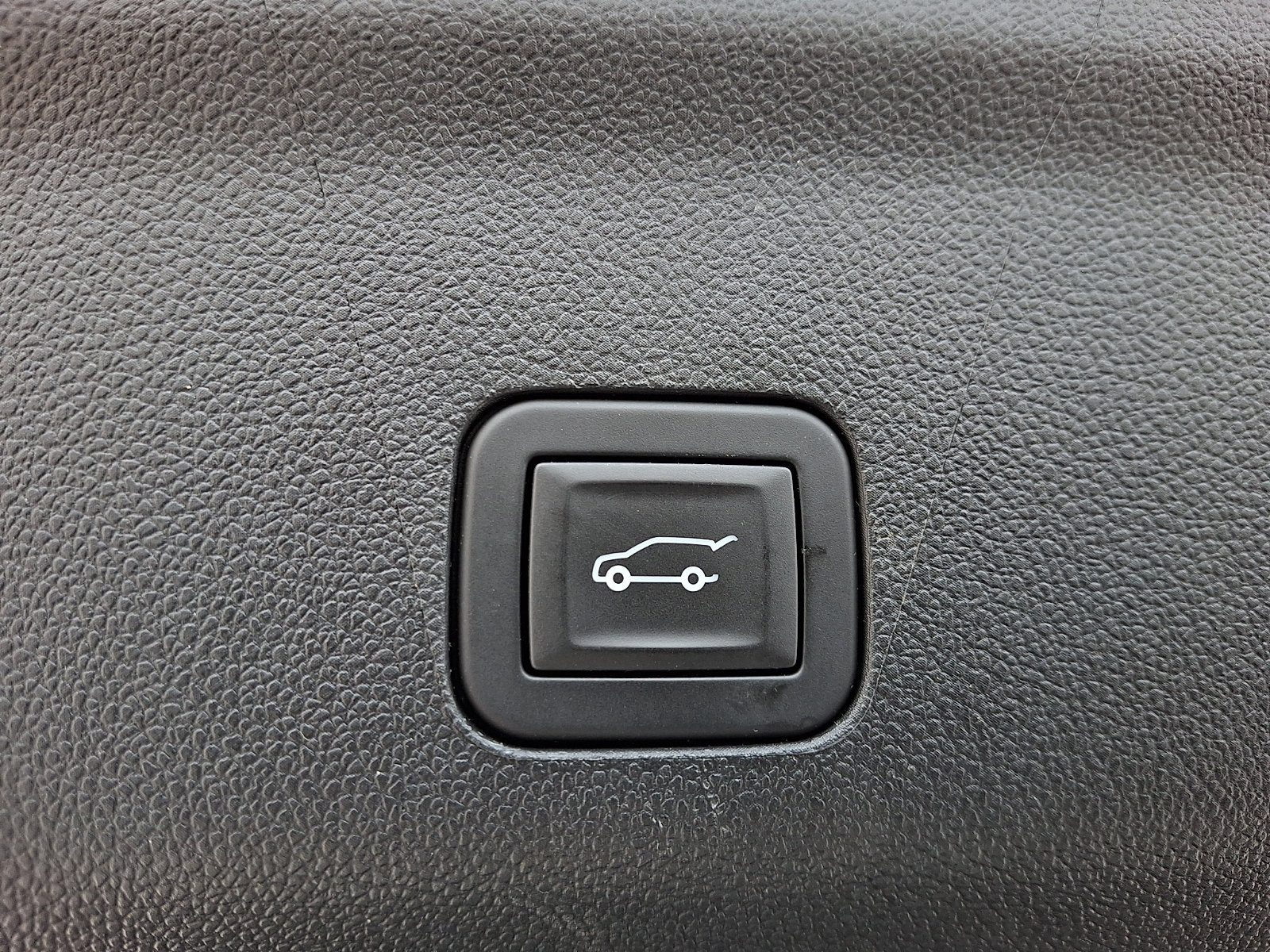 Certified 2025 Chevrolet Tahoe LT AWD/4WD image 30