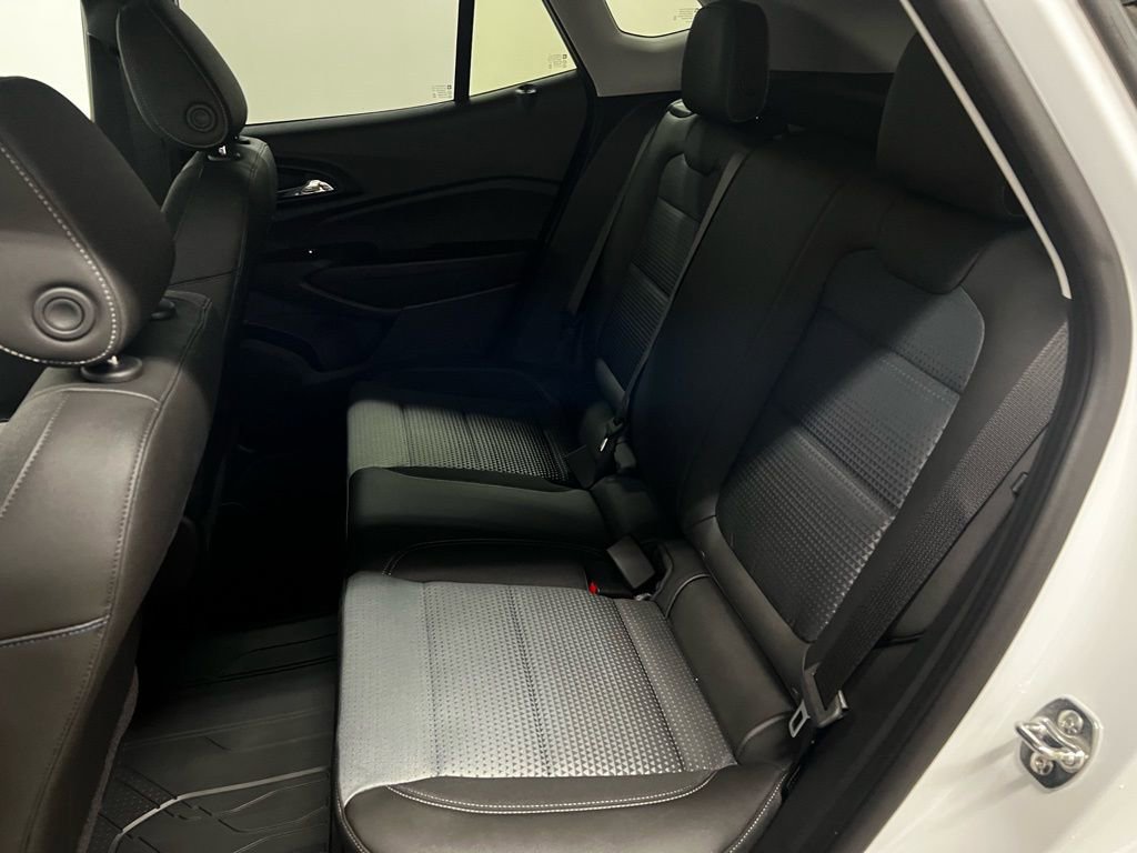 New 2026 Chevrolet Trax LT w/ LT Convenience Package image 26