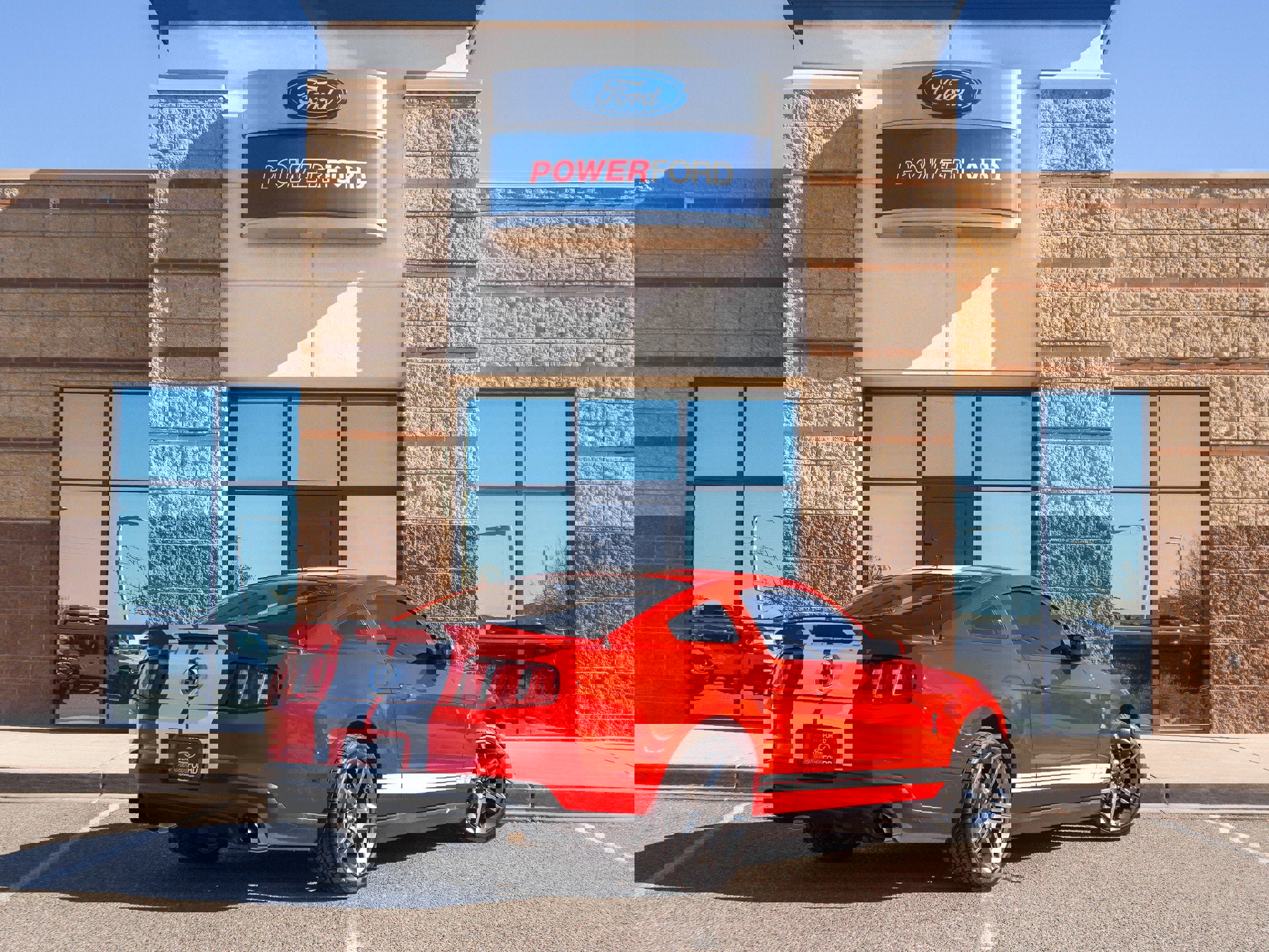 Used 2011 Ford Mustang Shelby GT500 w/ Electronics Pkg image 6