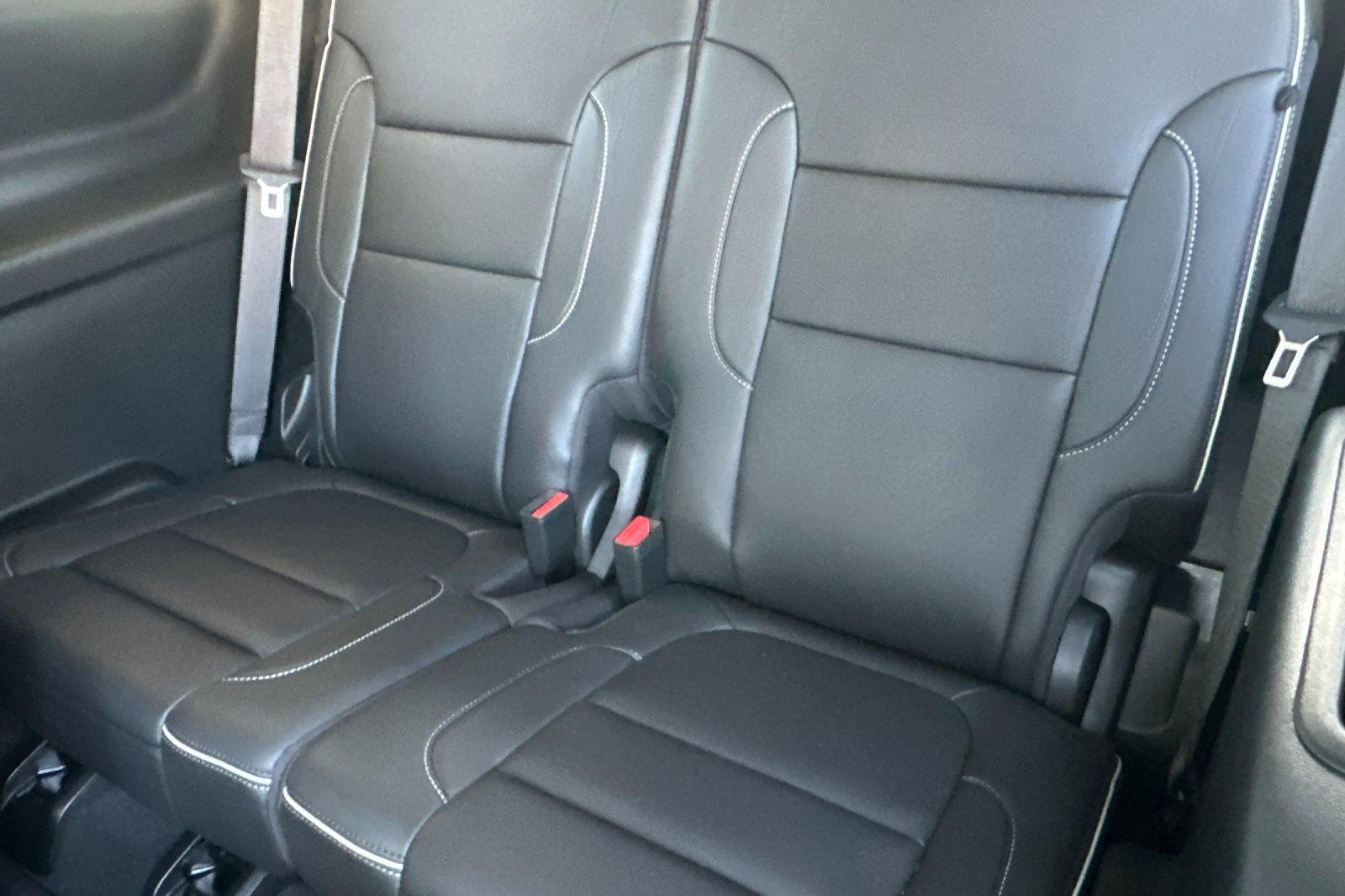 Certified 2023 GMC Acadia Denali w/ Denali Ultimate Package image 16