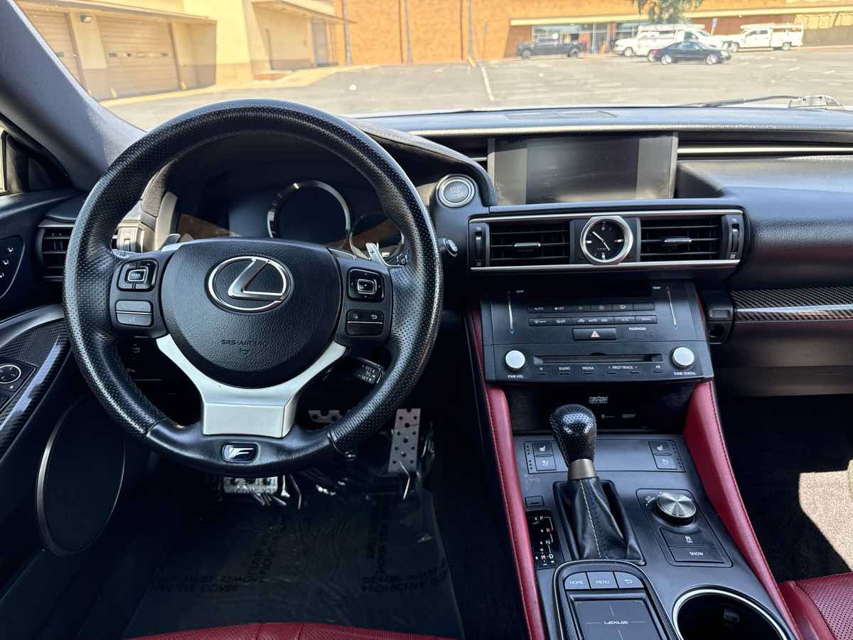 Used 2015 Lexus RC F w/ Premium Package RWD image 18