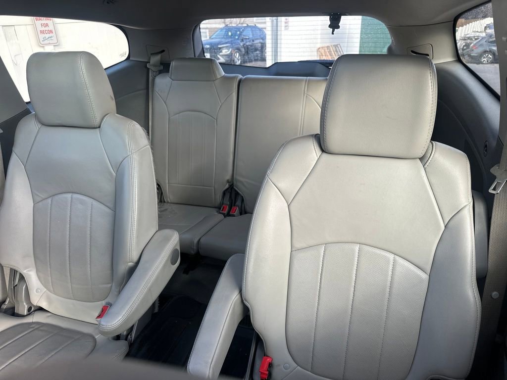 Used 2016 Chevrolet Traverse LTZ image 19