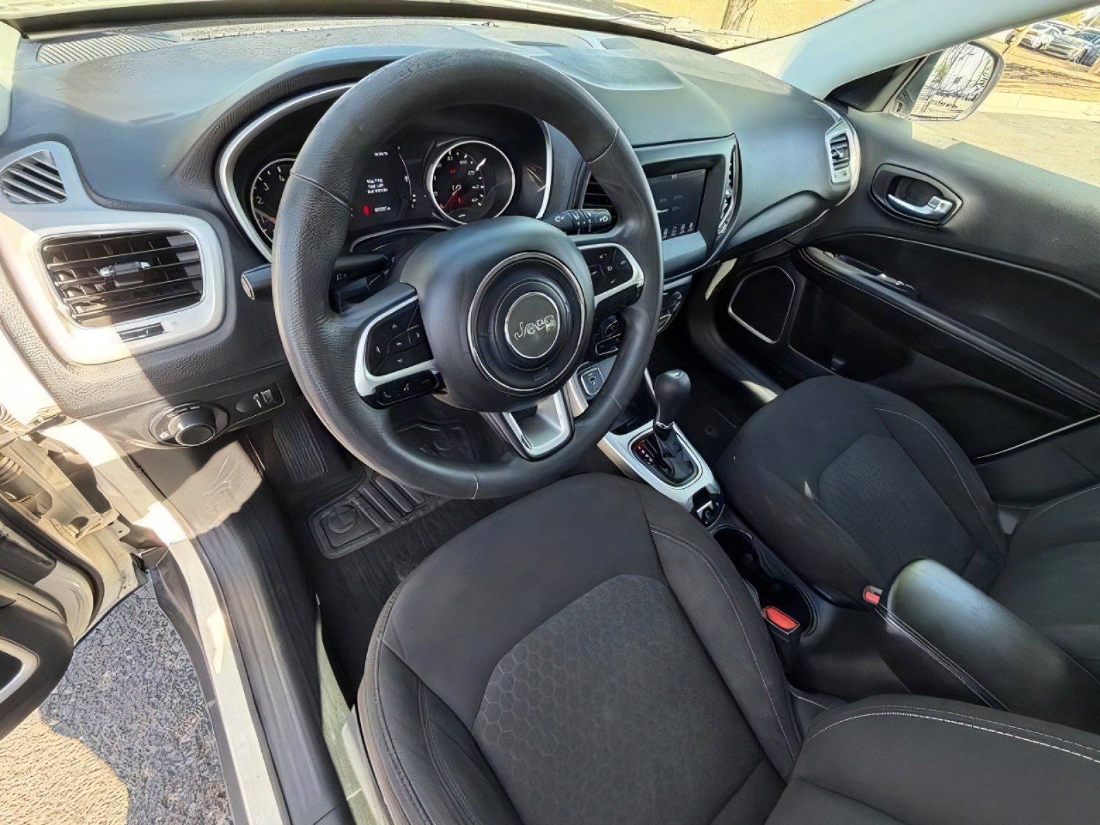 Used 2021 Jeep Compass Sport FWD image 14