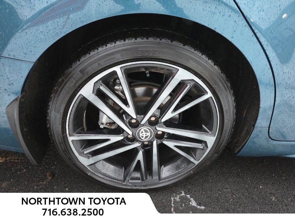 Used 2025 Toyota Camry XSE image 5