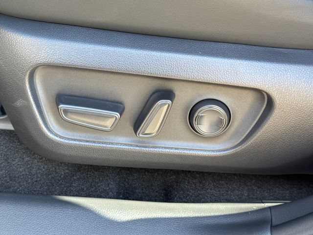 Certified 2026 Toyota RAV4 AWD Plug-in Hybrid image 27