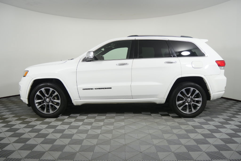 Used 2018 Jeep Grand Cherokee Overland RWD image 7