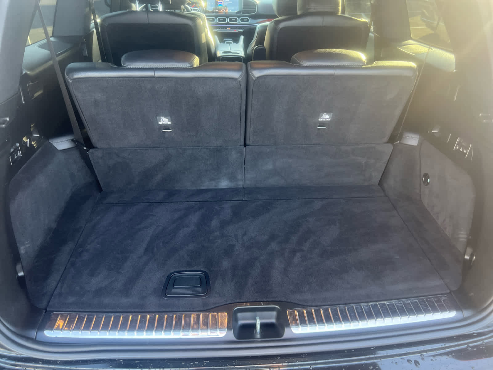 Used 2022 Mercedes-Benz GLS 450 4MATIC image 9