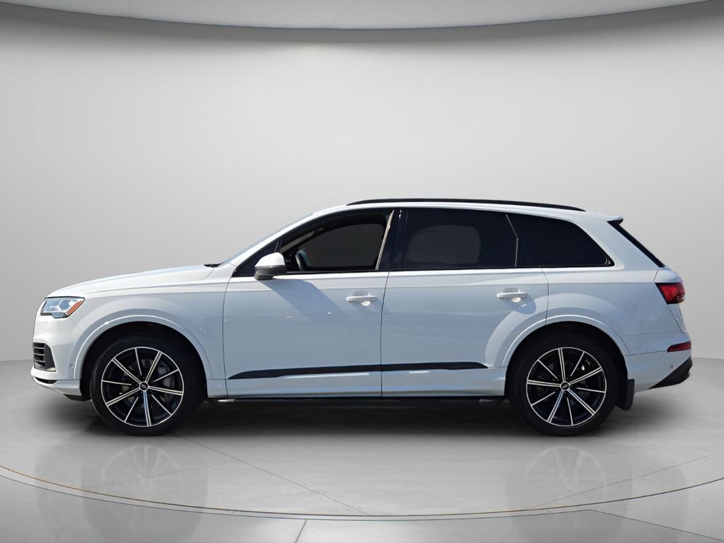 Used 2021 Audi Q7 3.0T Premium Plus w/ Premium Plus Package AWD/4WD image 3