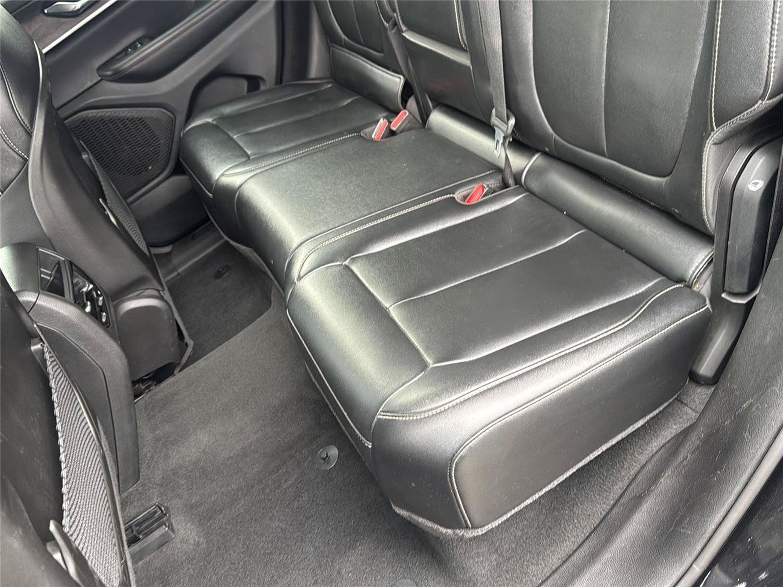 Used 2024 Jeep Grand Cherokee Limited AWD/4WD image 22
