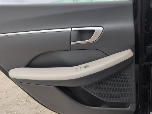 Used 2025 Hyundai Sonata SEL FWD image 26