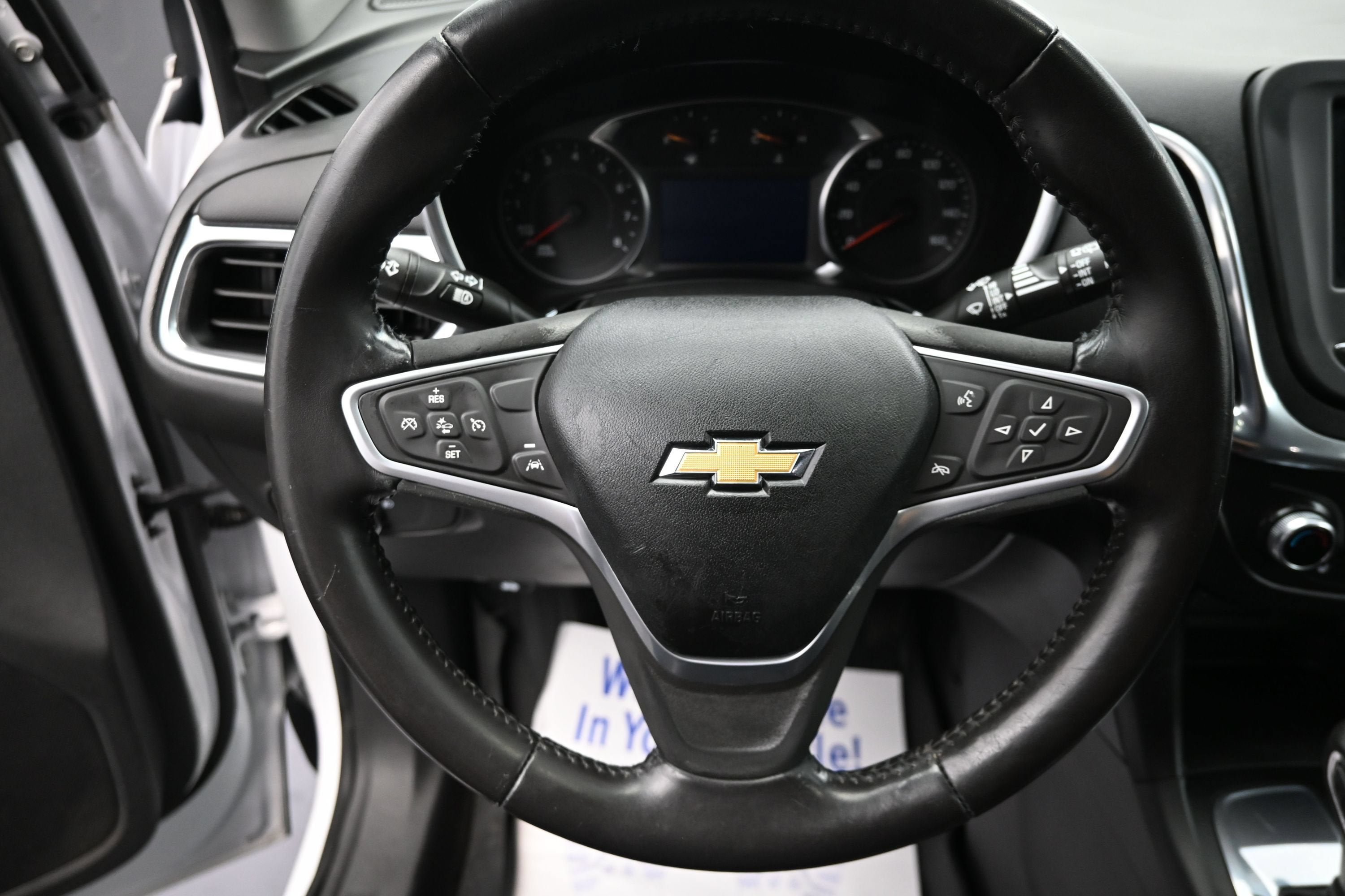 Used 2022 Chevrolet Equinox LT FWD image 11